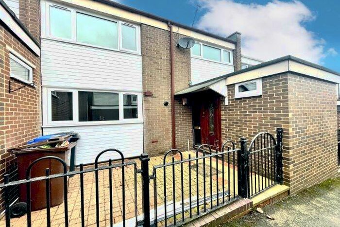 3 Bedroom Property To Rent In Badger Road, Sheffield, S13