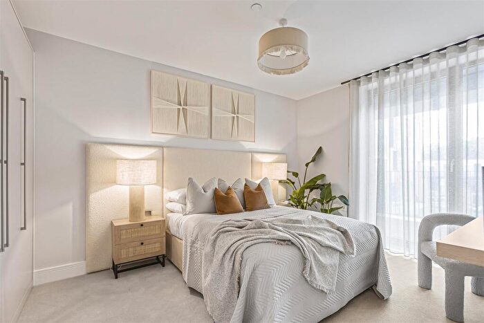 1 Bedroom Apartment For Sale In Plot, Edison House, Old Electricity Works, St. Albans, AL1
