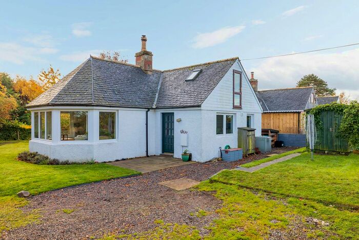 2 Bedroom End Of Terrace House For Sale In East Tarrel Cottages, Portmahomack, Tain, IV20