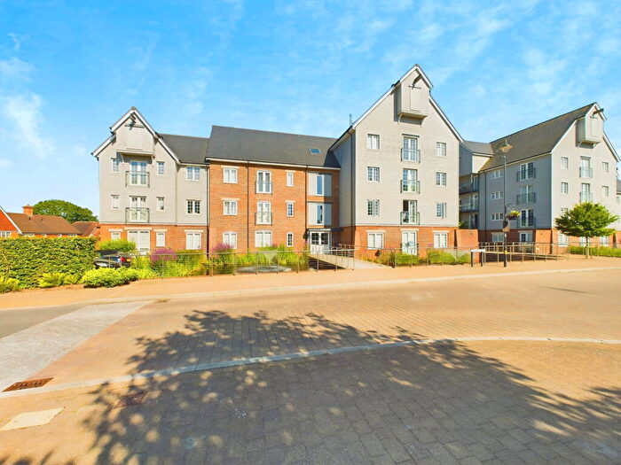 1 Bedroom Flat For Sale In The Mill, Highwood, RH12