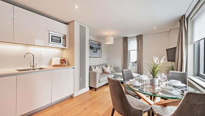 3 Bedroom Flat To Rent In B Merchant Square East, London, W2