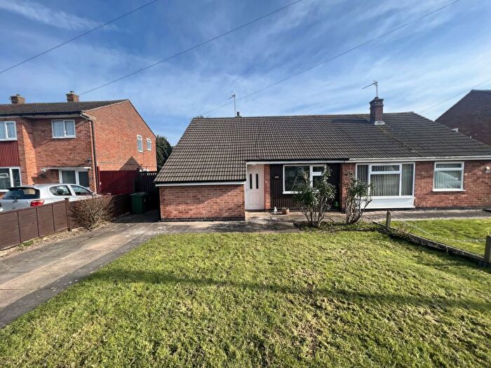 2 Bedroom Bungalow To Rent In Allington Drive, Birstall, LE4