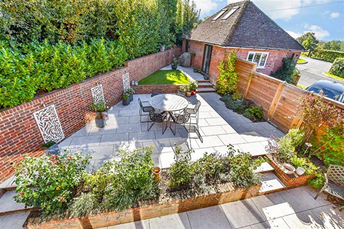 4 Bedroom Semi-Detached House For Sale In North Road, Goudhurst, Cranbrook, Kent, TN17