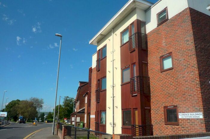 1 Bedroom Apartment To Rent In North End, PO2