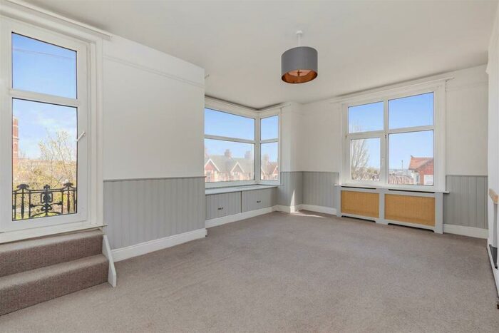 2 Bedroom Flat To Rent In Ditchling Road, Brighton, BN1
