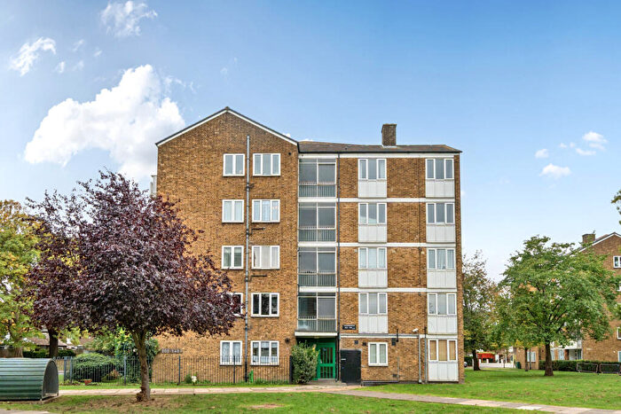 1 Bedroom Apartment For Sale In Casterbridge Road, London, SE3