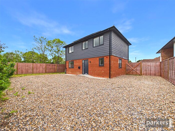 4 Bedroom Detached House For Sale In Church Road, Earley, Reading, Berkshire, RG6