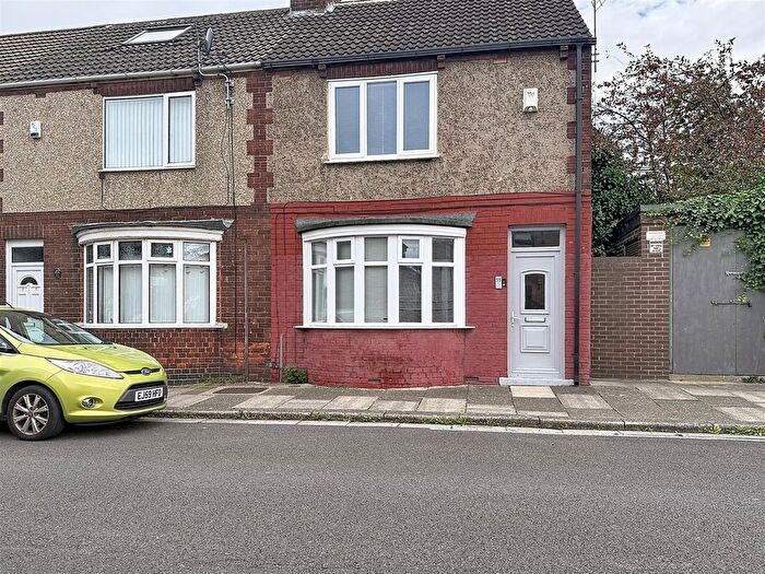 3 Bedroom End Of Terrace House To Rent In St. Cuthberts Road, Stockton-On-Tees, TS18