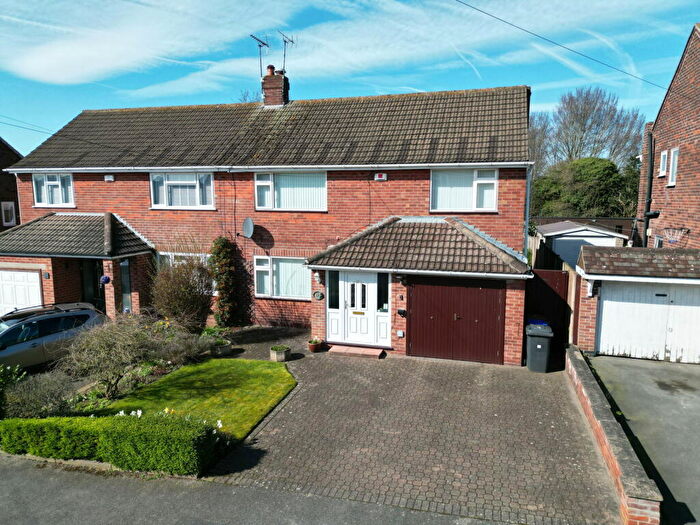3 Bedroom Semi Detached House For Sale In Briar Close, Borrowash, DE72