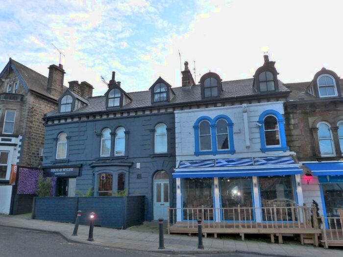 Studio To Rent In Cheltenham Crescent, Harrogate, HG1