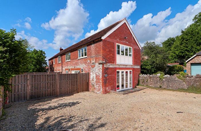3 Bedroom Cottage For Sale In Rickford, The Batch, BS40