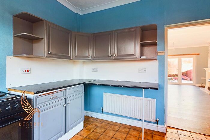2 Bedroom Semi-Detached House For Sale In Bow Street, Cudworth, Barnsley, S72