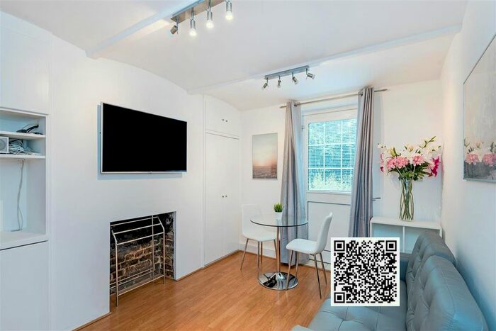 Studio To Rent In Gatliff Close, Ebury Bridge Road, Chelsea, London SW1W