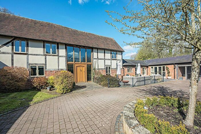 6 Bedroom Detached House For Sale In Wootton Lane, Solihull, CV7
