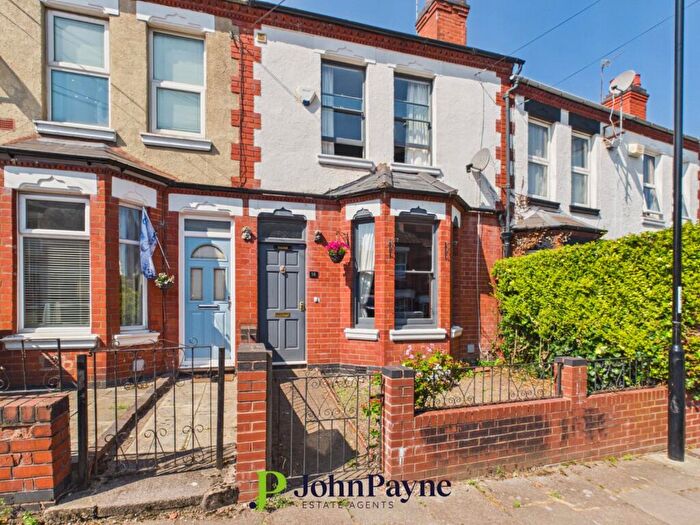 3 Bedroom Terraced House For Sale In Stanway Road, Earlsdon, Coventry, CV5
