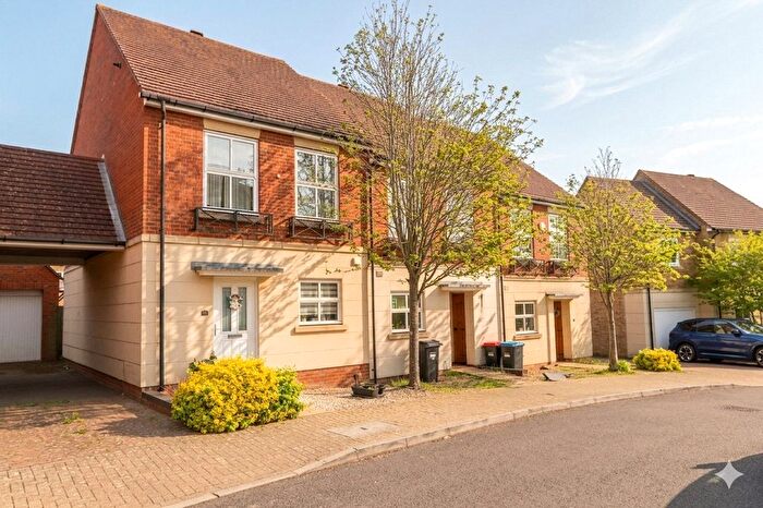 4 Bedroom End Terrace House For Sale In Frampton Grove, Westcroft, MK4