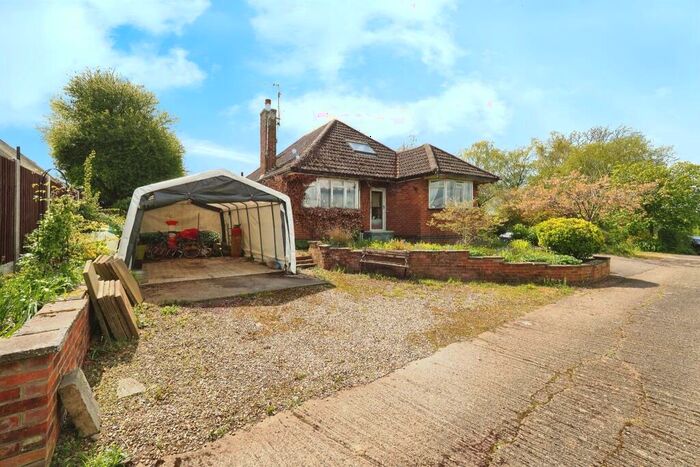 3 Bedroom Detached Bungalow For Sale In Mowsley Road, Saddington, Leicester, LE8