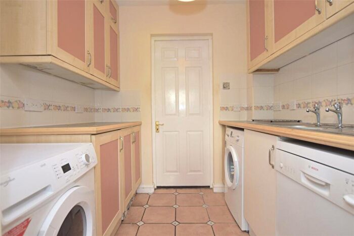 1 Bedroom Semi-Detached House To Rent In Sheldons Court, Winchcombe Street, Cheltenham, Gloucestershire, GL52