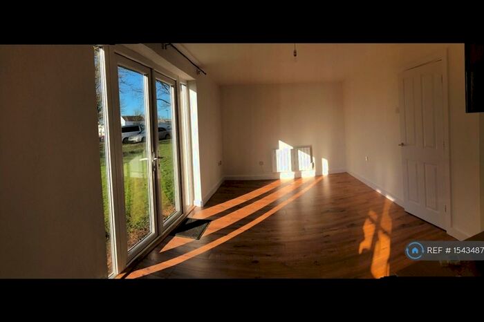 1 Bedroom Flat To Rent In Bitterne Manor, Southampton, SO18