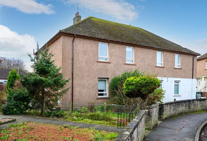 2 Bedroom Flat To Rent In Balgarvie Crescent, Cupar, KY15