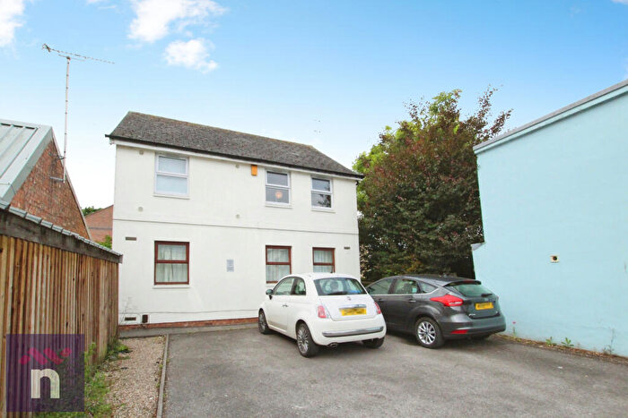 2 Bedroom Flat To Rent In New Street, Cheltenham, GL50