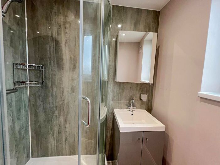 4 Bedroom Terraced House To Rent In Warren Road, Filton, Bristol, BS34