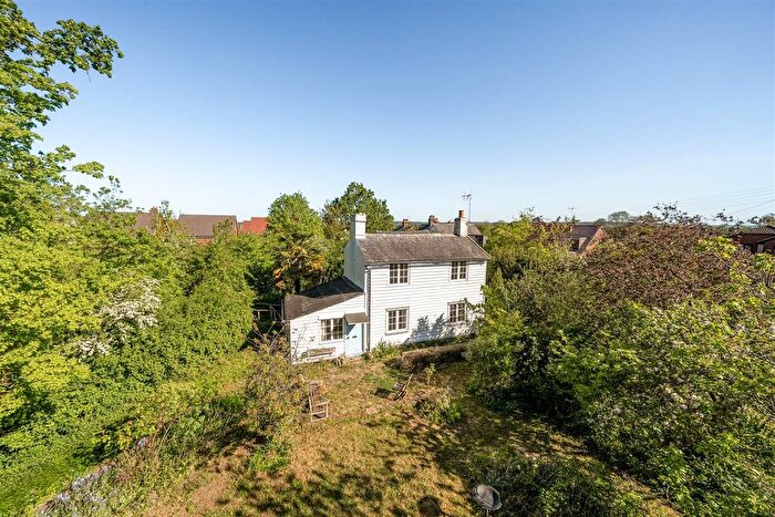 3 Bedroom Detached House For Sale In Mill Bank, Headcorn, Ashford, TN27