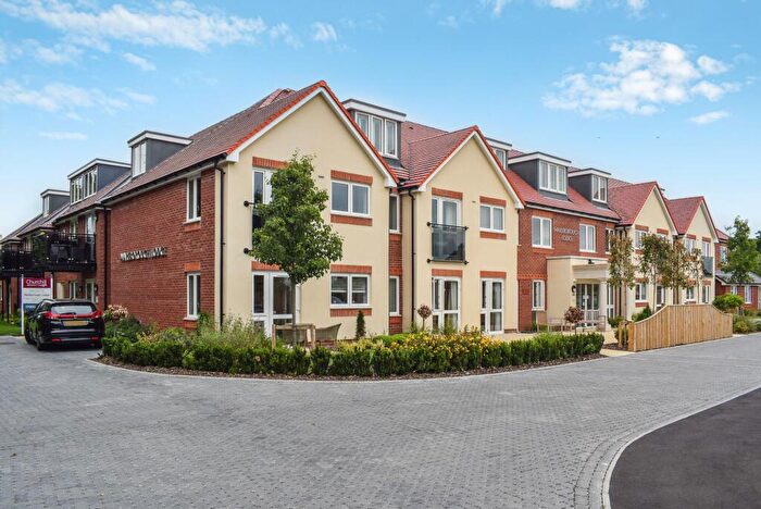 1 Bedroom Retirement Property For Sale In Marlborough Lodge, Green Road, OX5