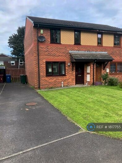 2 Bedroom Semi-Detached House To Rent In Havelock Close, Blackburn, BB2