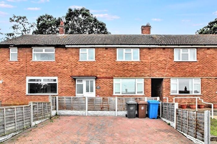 3 Bedroom Terraced House To Rent In Coltsfoot Road, Ipswich, IP2