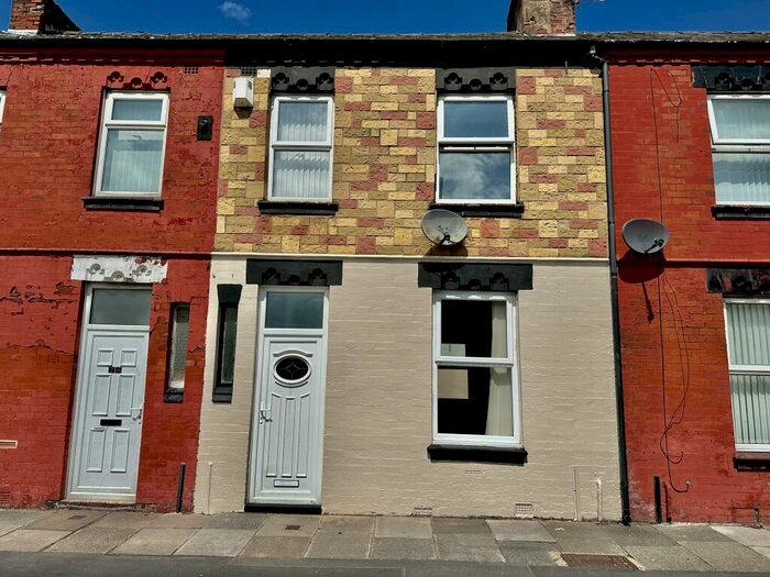 3 Bedroom House To Rent In Alpha Street, L21