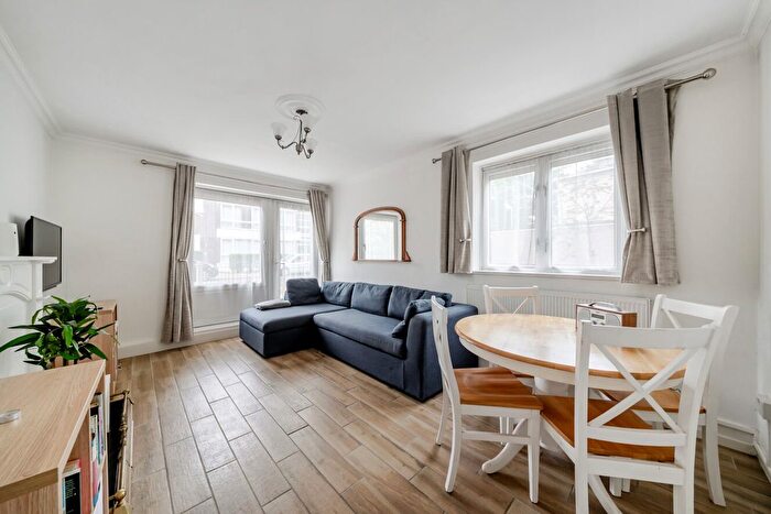 1 Bedroom Flat To Rent In Windlesham Grove, Southfields, London, SW19