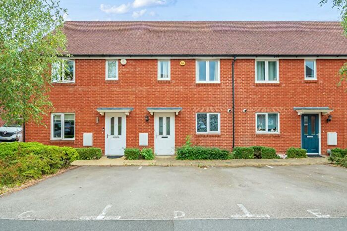 2 Bedroom Terraced House To Rent In Amersham, Buckinghamshire, HP6