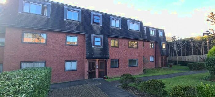2 Bedroom Apartment To Rent In Watford Road, Northwood, Middlesex, HA6
