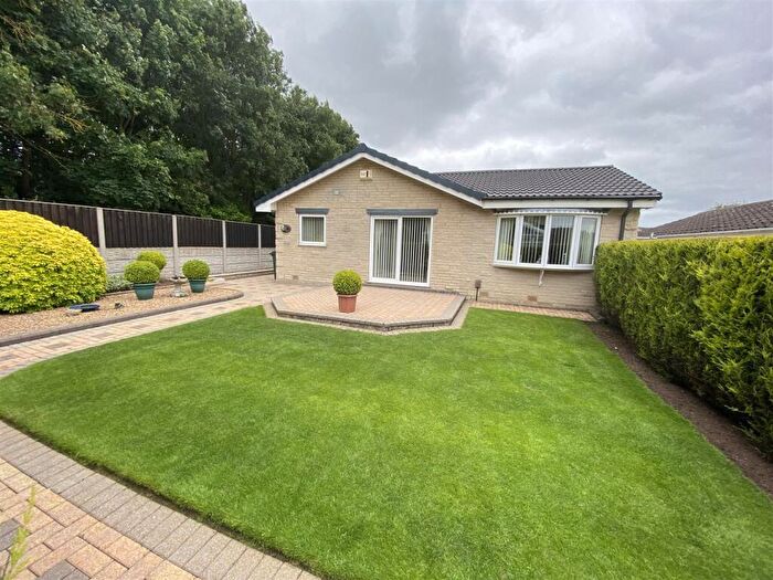 3 Bedroom Detached Bungalow For Sale In Wood View, Conisbrough, Doncaster, DN12