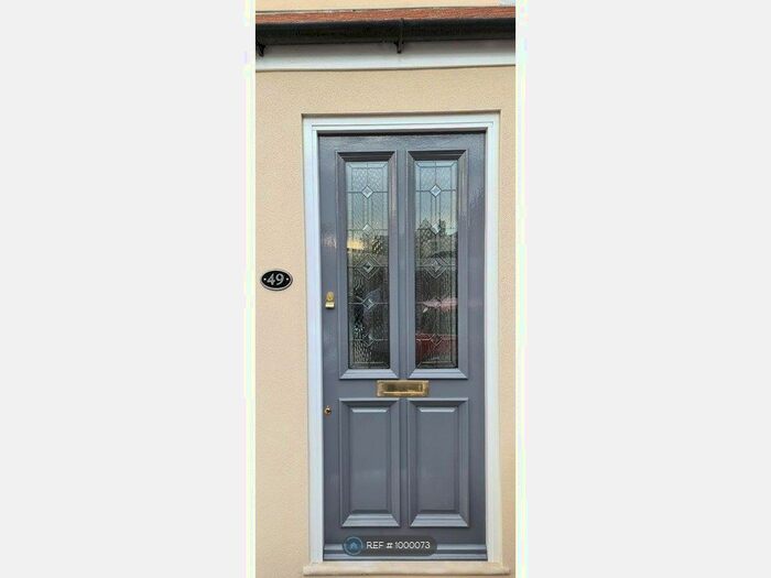 2 Bedroom Terraced House To Rent In Eleanor Road, London, N11