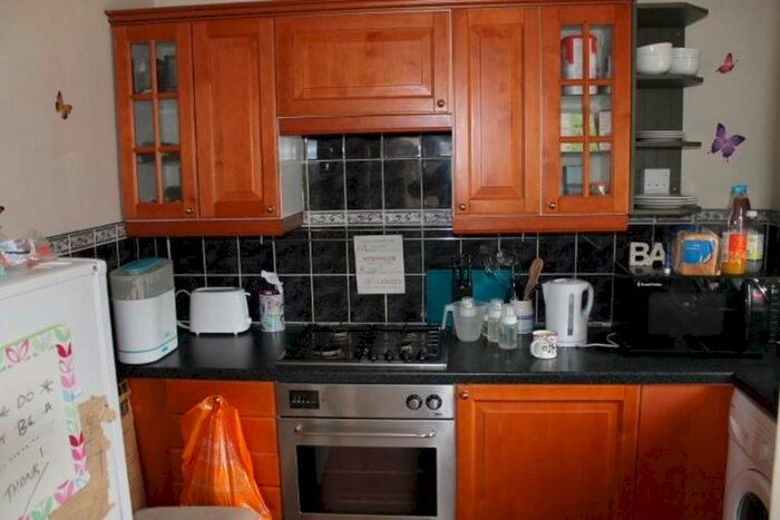 1 Bedroom Flat To Rent In Shearwood Crescent, Crayford, Kent, DA1