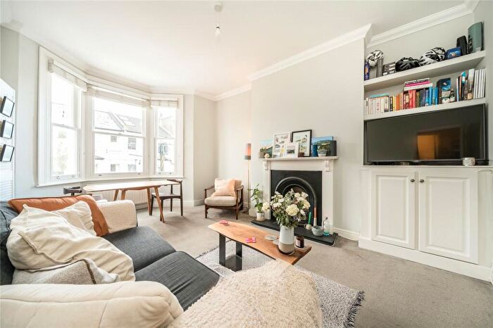 1 Bedroom Apartment To Rent In Leathwaite Road, London, SW11