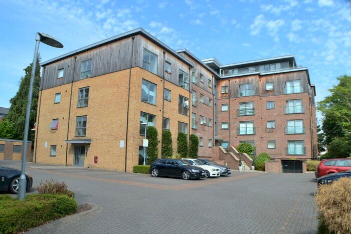 1 Bedroom Flat To Rent In Priory Point Reading, RG30