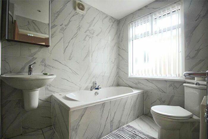 3 Bedroom Bungalow For Sale In Chestnut Street, Borden, Sittingbourne, Kent, ME9