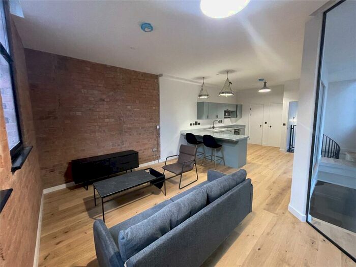 2 Bedroom Apartment To Rent In Derwent House, Livery Street, Jewellery Quarter, Birmingham, B3