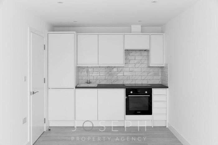 1 Bedroom Apartment To Rent In Elm Street, Ipswich, IP1