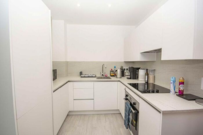1 Bedroom Flat To Rent In Shearwater Drive, London, NW9
