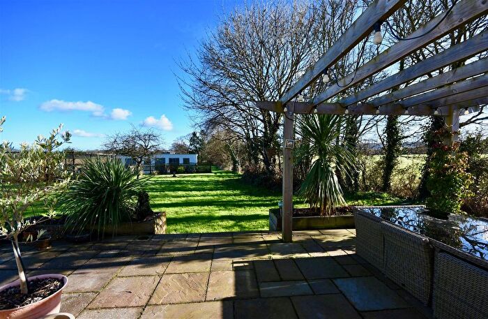 6 Bedroom Detached House For Sale In Bradford On Tone, Taunton, TA4