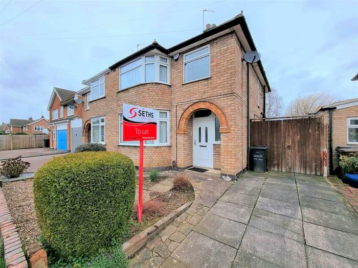 3 Bedroom Semi-Detached House To Rent In Westgate Avenue, Birstall, Leicester, LE4