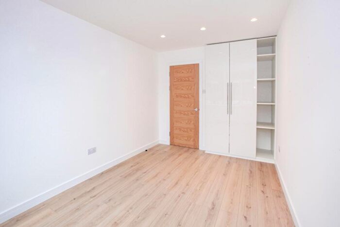 1 Bedroom Flat To Rent In Rochester Road, Kentish Town, NW1
