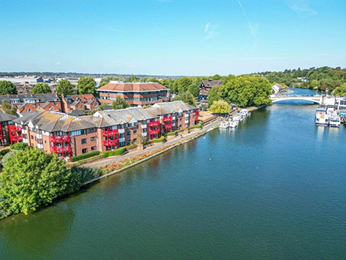 3 Bedroom Apartment For Sale In Caversham Wharf, Reading, RG1