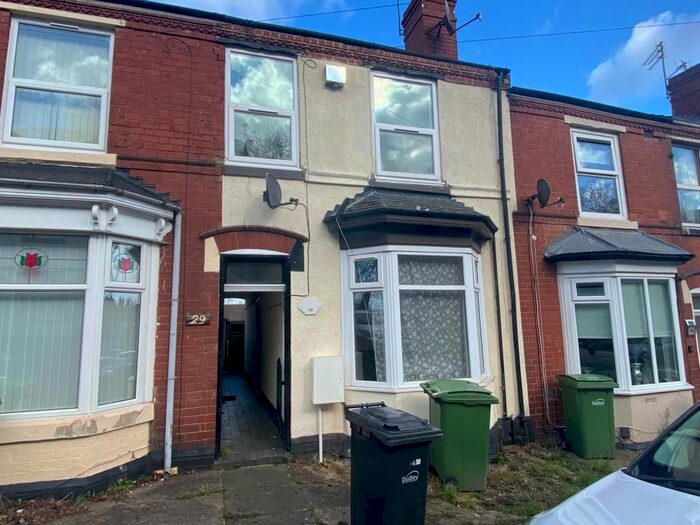 3 Bedroom Terraced House To Rent In Crescent Road, Dudley, DY2