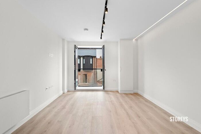 2 Bedroom Apartment To Rent In Akeman Honours, Akeman Street, Tring, HP23