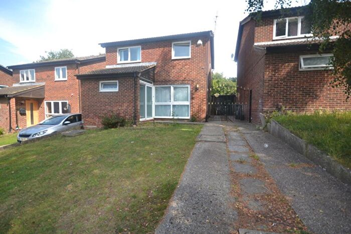 4 Bedroom House To Rent In Benson Close, Reading, RG2